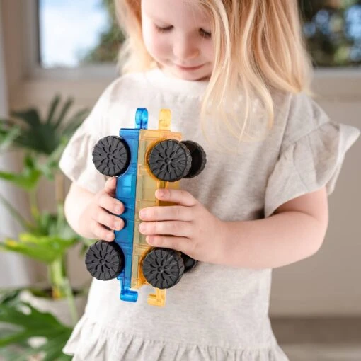 Connetix Magnetic Tiles 2 Piece Car Pack - Image 3