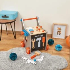 Janod Magnetic DIY Trolley -Hape Shop 7136N00bkSL. AC SL1000