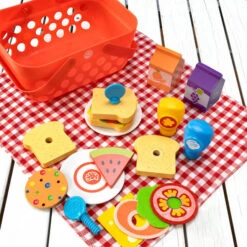 Fat Brain Toys Pretendables Picnic Basket Set -Hape Shop PretendablesPicnicBasketSet 2