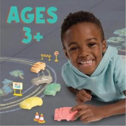 MindWare Oh So Fun! Cars And Trucks Chalk Set -Hape Shop carchalkset 3