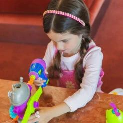 Learning Resources Design & Drill Robot Workshop -Hape Shop design and drill robot workshop 9