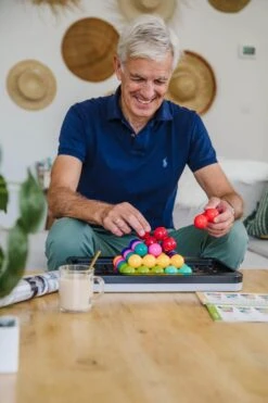 IQ Puzzler Pro XL Smart Games -Hape Shop iqpuzzlerproxxl 1