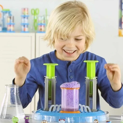 Learning Resources Beaker Creatures Liquid Reactor Super Lab Age 5+ Award Winning - Image 2