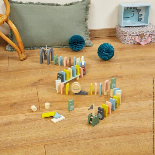 Janod SWEET COCOON WOODEN DOMINOES - Image 5